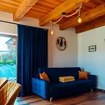 Holiday home Kasztanowe Zacisze *